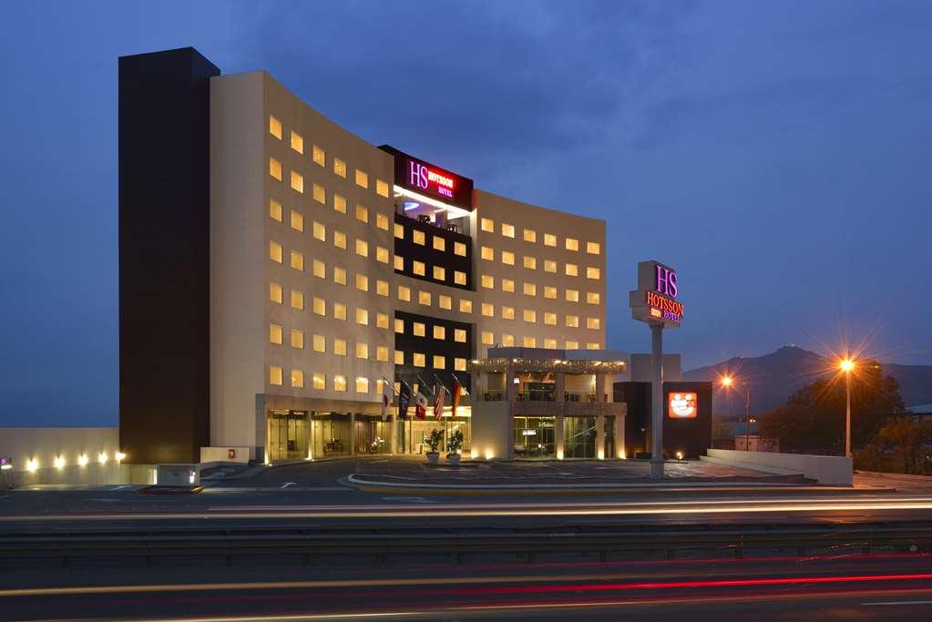 Hs Hotsson Hotel Silao Ngoại thất bức ảnh