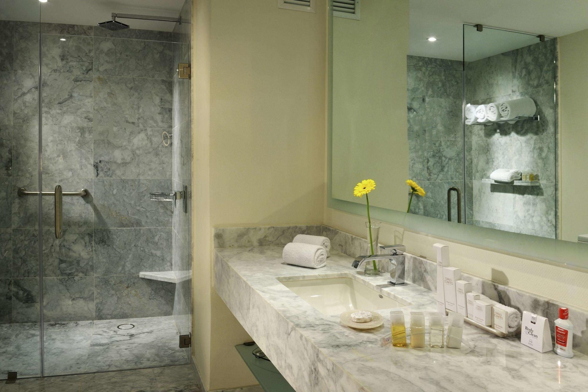 Hs Hotsson Hotel Silao Ngoại thất bức ảnh