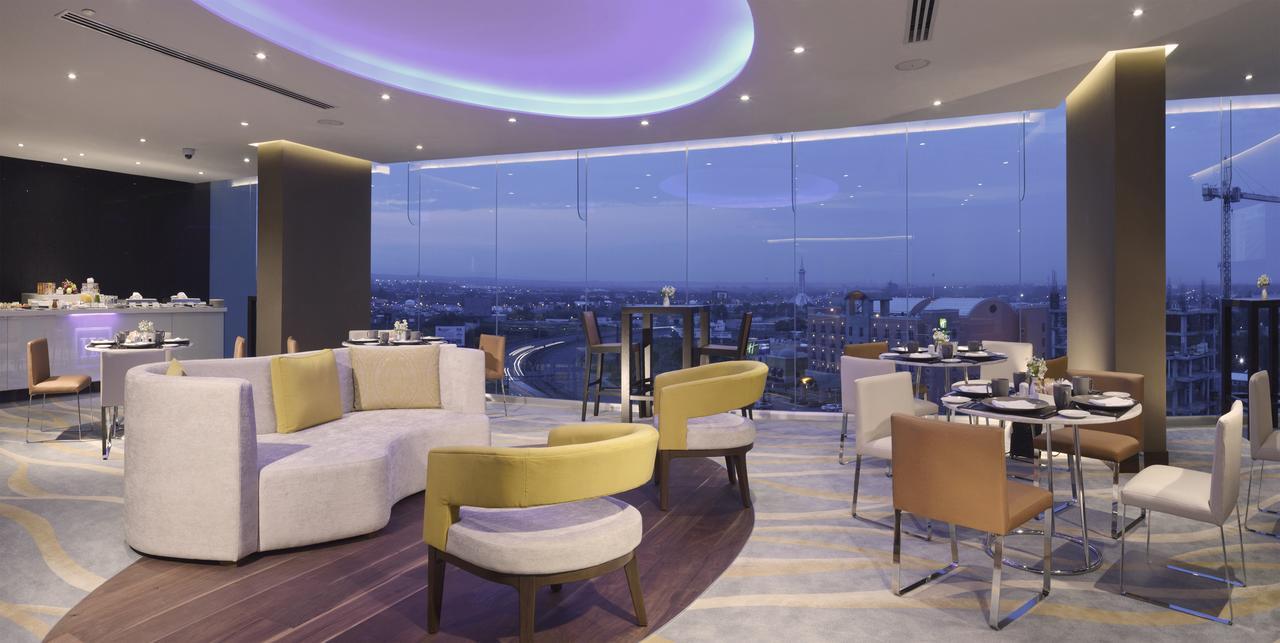 Hs Hotsson Hotel Silao Ngoại thất bức ảnh