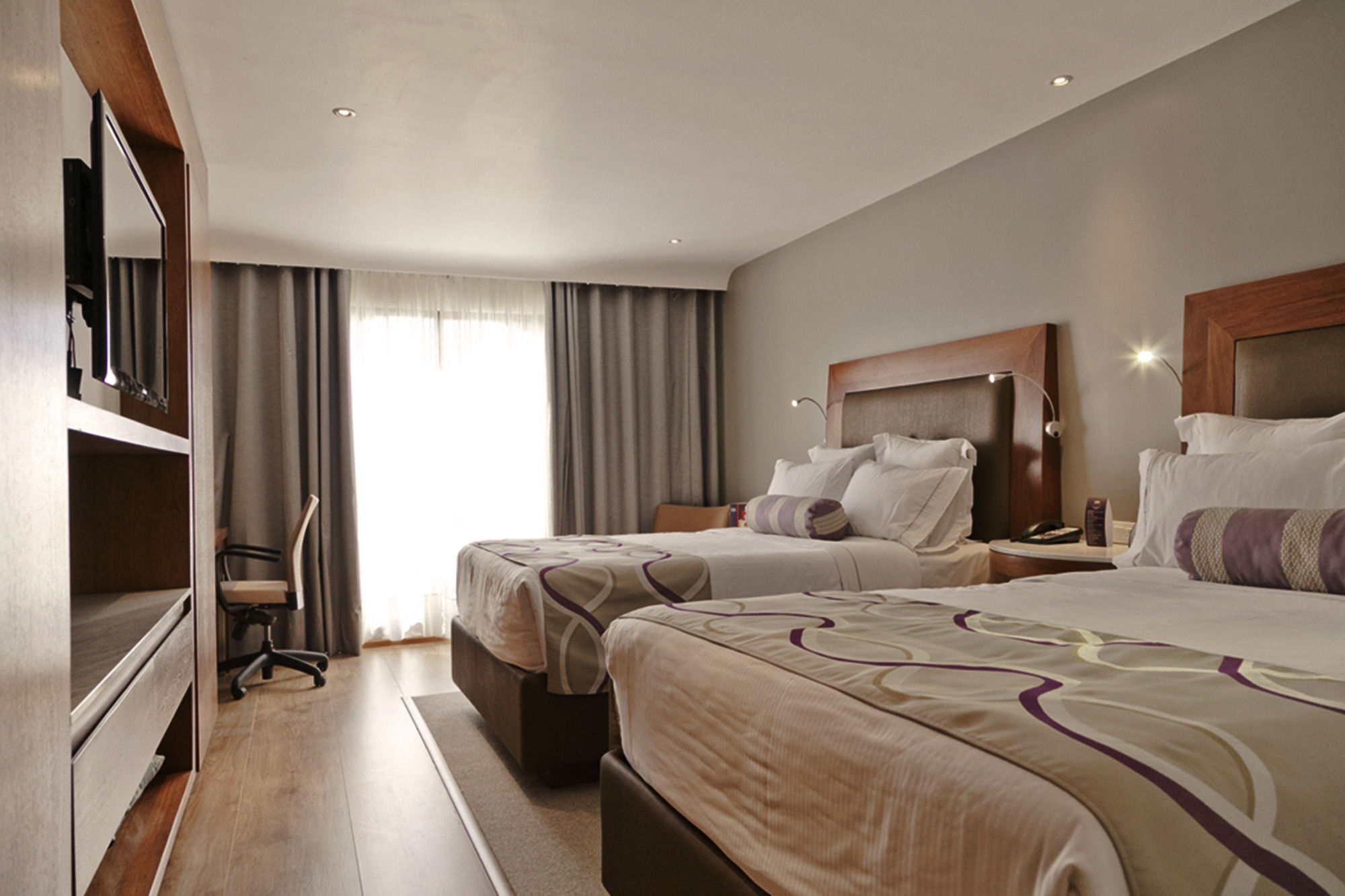 Hs Hotsson Hotel Silao Ngoại thất bức ảnh